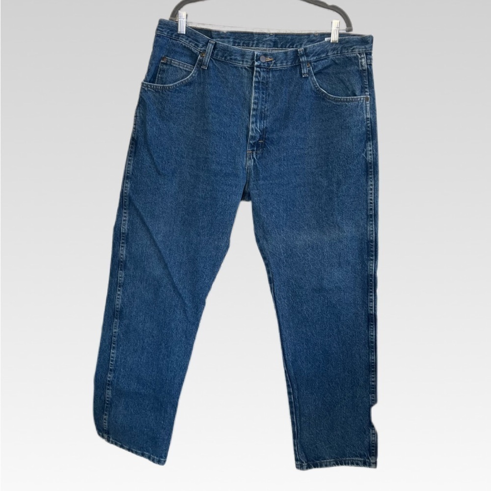 Wrangler Men's Relaxed Fit Blue Jeans size 40X30